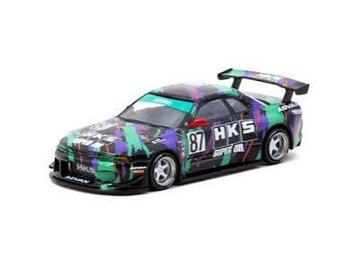 Tarmac Works 1:64 Nissan Skyline (R32) Widebody Jonsibal Designworks & HKS with Card Pack – Blue, Green, Black